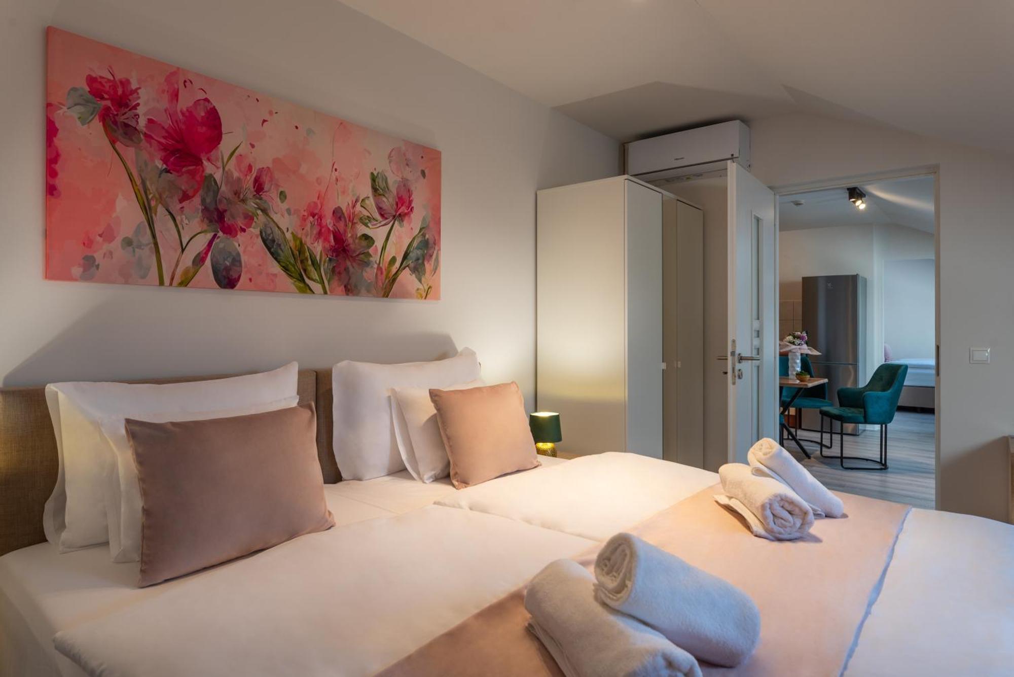 Holdvirag Hotel Sárvár Værelse billede